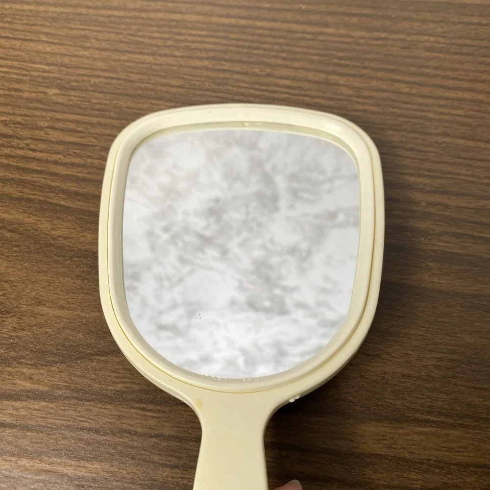 VTG Goody Off-White Plastic Hand Held Mirror With Handle Made In USA 11